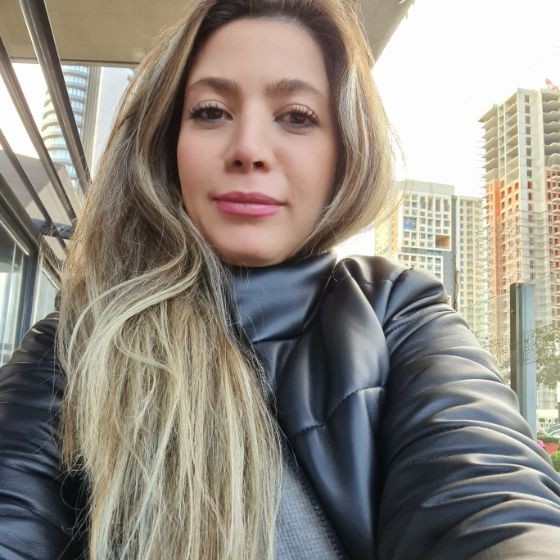 Portrait of Mahdieh Salehabadi, Co-Founder and Managing Director of CRS